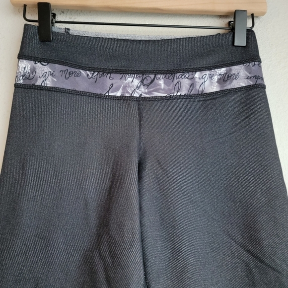 Lululemon Groove Flare Pant in Black Denim size 2 NWT - Picture 2 of 7
